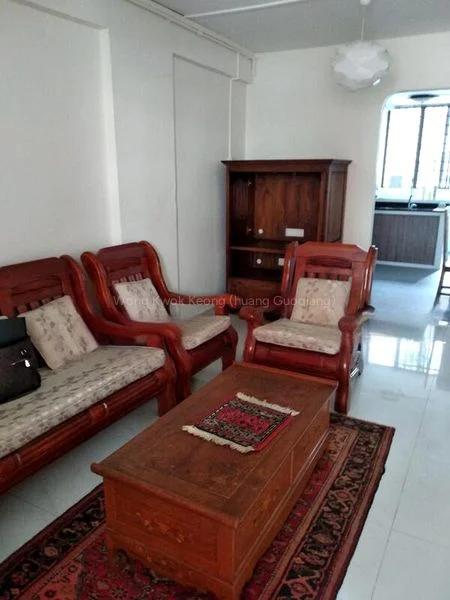 3 Room (3I) HDB for Rent in  305 Serangoon Avenue 2 - Image 2